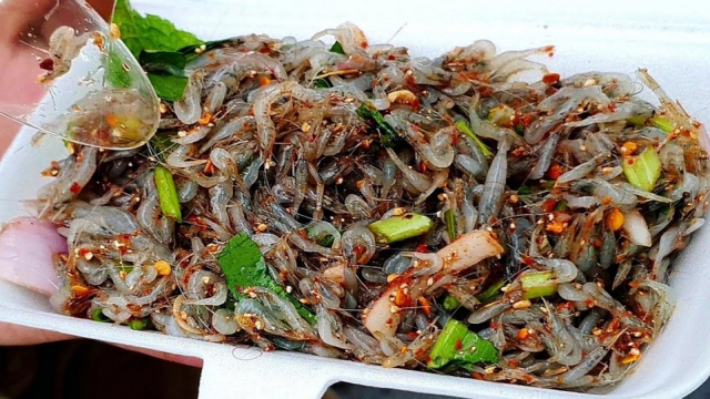 5 Kuliner Ekstrem Di Thailand Yang Beda Dari Lainnya, Ada Yang Berani Coba?