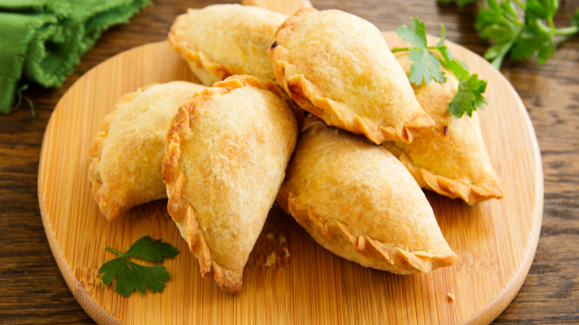 6 Makanan Khas Sulawesi Utara yang Enak dan Lezat, Mana yang Kalian Suka