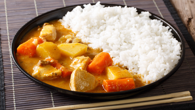 Resep Kare Raisu Khas Jepang yang Simple dan Lezat, Dijamin Bikin Semua Orang Ketagihan!